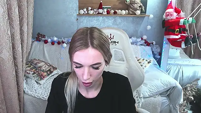 ArinaWong's cam snapshot