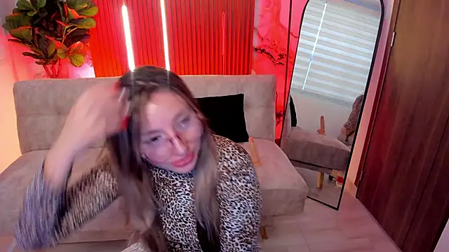 Violeta_Dream_'s cam snapshot