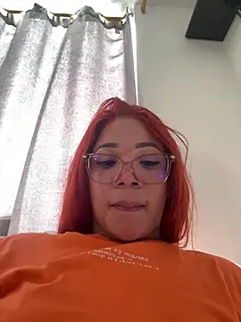 ashley_Tompson1's cam snapshot