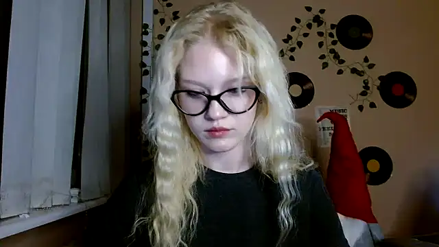 Aria__Moon's cam snapshot