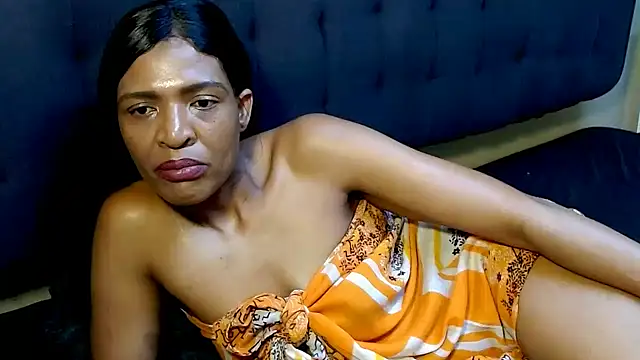 SpicyQueenxxxx live sex cam