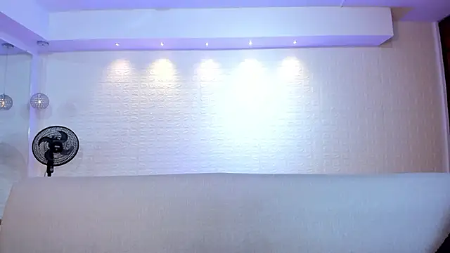 violet_scott live sex cam