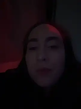 Holly_Play live sex cam