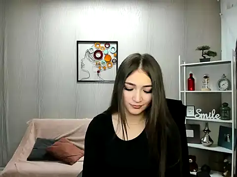 EllaClarke live sex cam