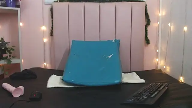 camila_williamss's cam snapshot