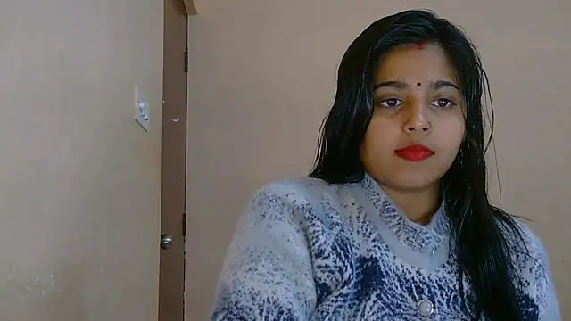 Cute-Simmi69 live sex cam