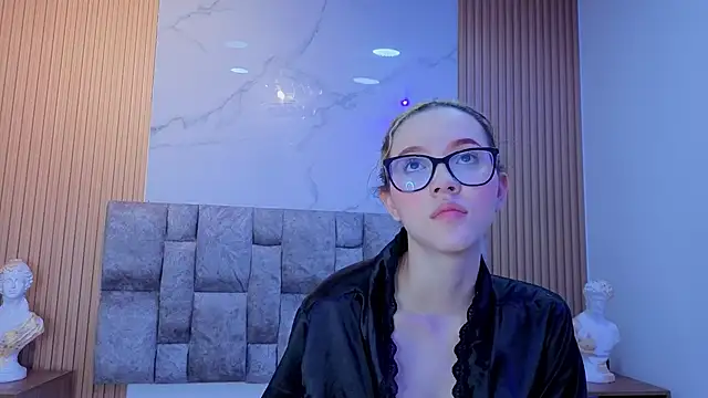 angel__kiss's cam snapshot