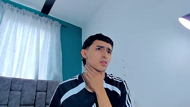 Anthony_carter's cam snapshot