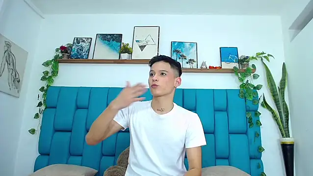 Brian_hot's cam snapshot