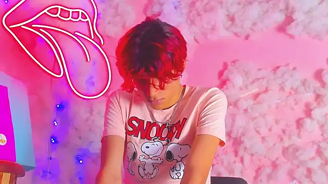 Leo_Glow's cam snapshot