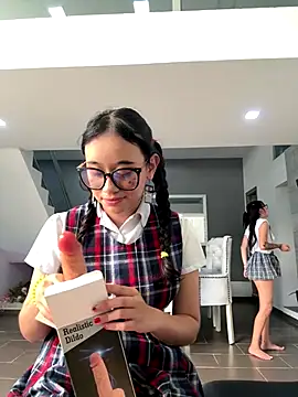 l0lita_sweet's cam snapshot