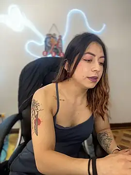 MaddieHunter's cam snapshot