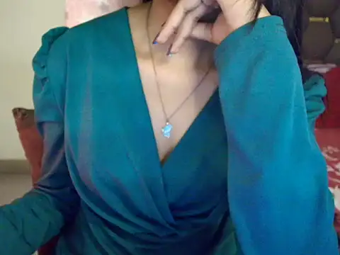 CUTE_princess_143's cam snapshot