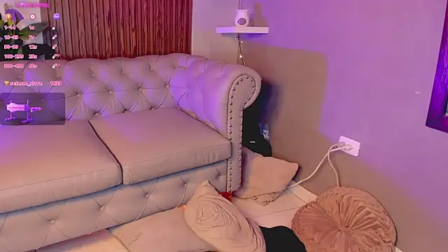 liam_collins21's cam snapshot