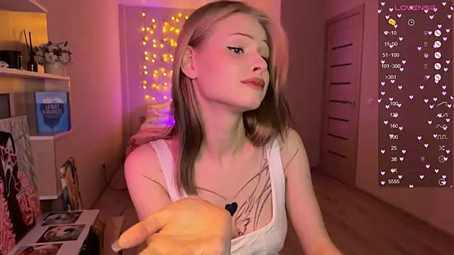 lisa_barbie's cam snapshot