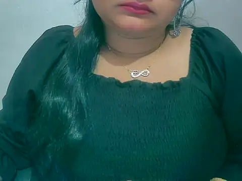 Saniya_K's cam snapshot