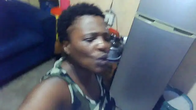 01applebottom's cam snapshot