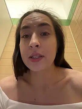 Holly_Play live sex cam