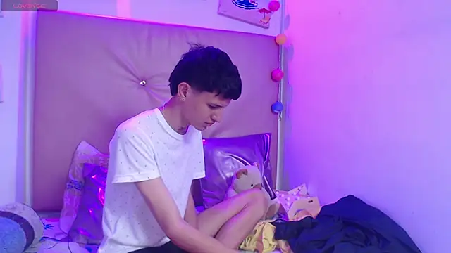 iam_lukas__ live sex cam