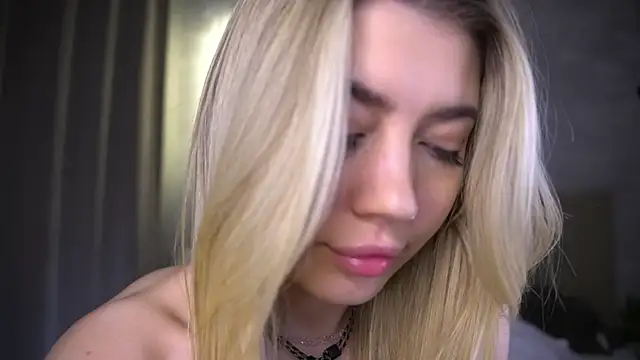 RaiArgand live sex cam