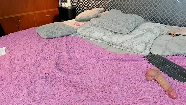 Rosee_park's cam snapshot