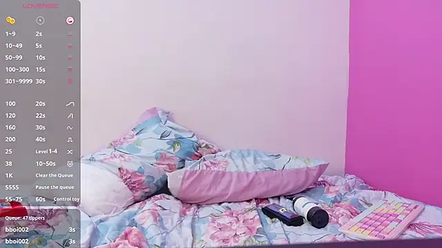 curvybrunnete live sex cam