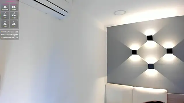 selena_monroy live sex cam