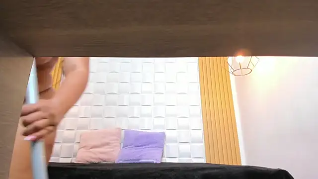 AriaBelle's cam snapshot