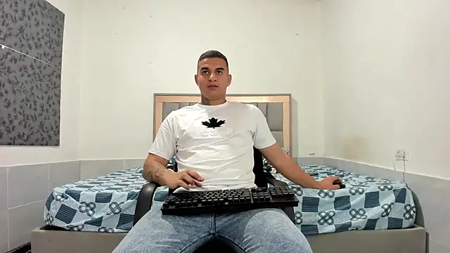 simookeler live sex cam