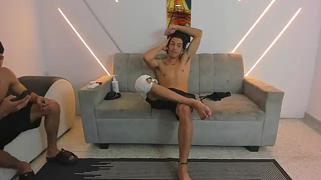 brutal_sex_room2 live sex cam