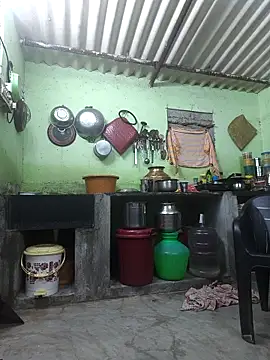 Tamilselviroja- live sex cam