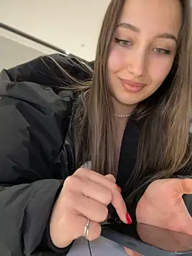 ICrazyOneIRL live sex cam