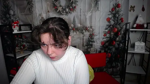 NeonilaLisova live sex cam