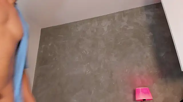 dylan_cross_ live sex cam