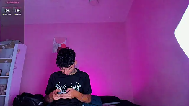 Ian_Castillo_ live sex cam