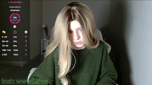 Helga__Pataki's cam snapshot