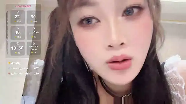 yueyue2003 live sex cam