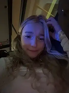 -teenytiny- live sex cam