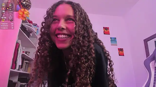 Rati_Curly live sex cam