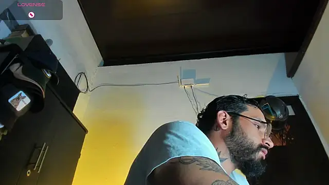 CamiloGray_ live sex cam