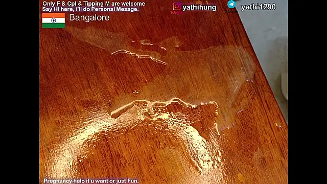 KingCobraClassy live sex cam