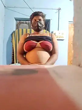 divyatamil143 live sex cam