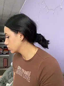 Marianahb-e's cam snapshot