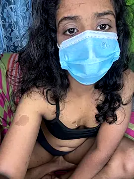 SukiyamaAsia's cam snapshot