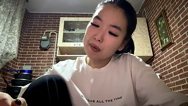 EmmaLeexth's cam snapshot