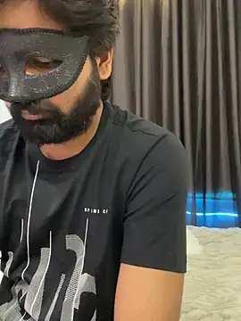 vickyandtania's cam snapshot