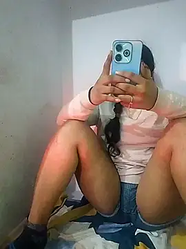 PG_girl_12th's cam snapshot