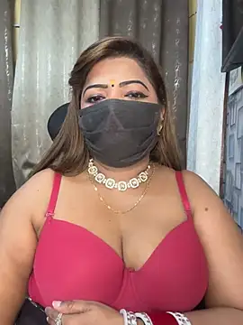 GEET-LOVE live sex cam