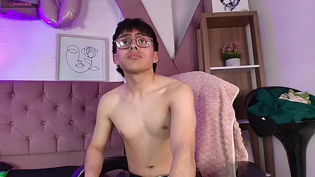 PepperTwink's cam snapshot