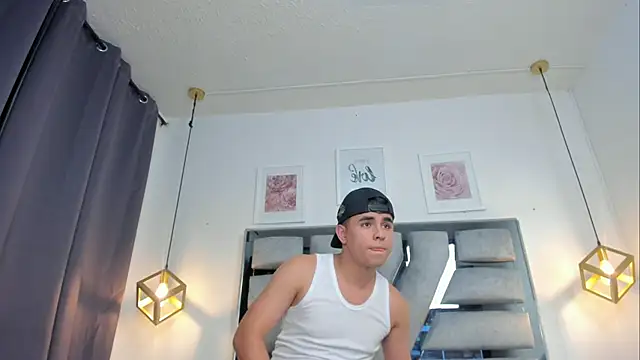 lianfox_'s cam snapshot